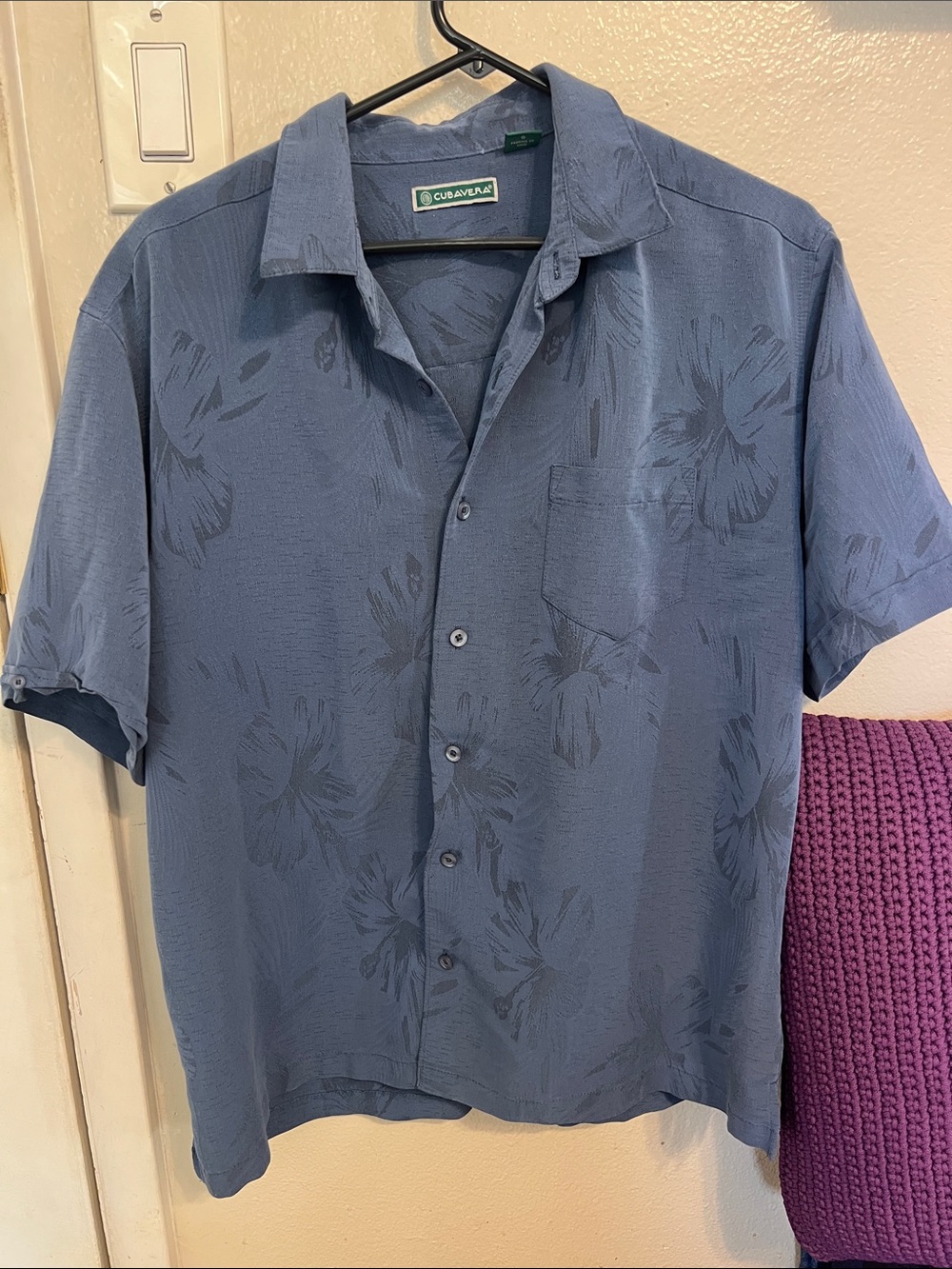 Cubavera Floral Button down Size L